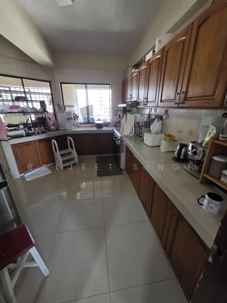 Kondominium untuk Dijual di Bangsar Heights - Baljeet Singh - Kitchen - PropertyGuru.com.my