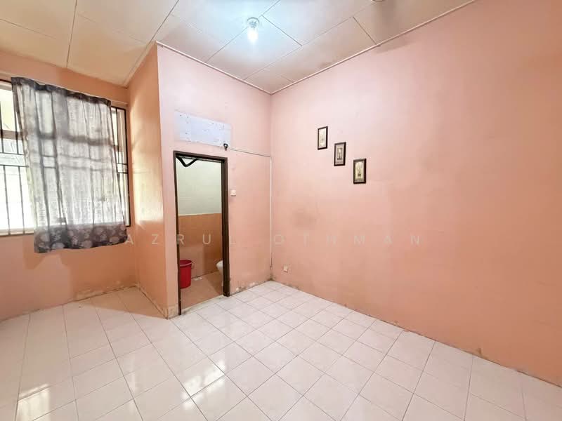 Rumah Teres 1 Tingkat untuk Dijual di Taman Bukit Chedang (Seremban) - Azrul Othman - Interior - PropertyGuru.com.my