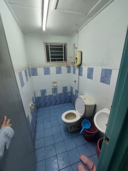 Kondominium untuk Dijual di Cengal Condominium - Sam Ang - Bathroom - PropertyGuru.com.my