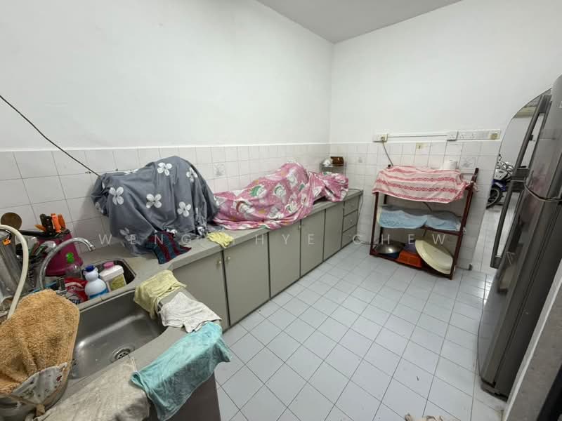 2-storey Terraced House for Rent in Seberang Perai (Penang) - Weng Thye Chew - Kitchen - PropertyGuru.com.my