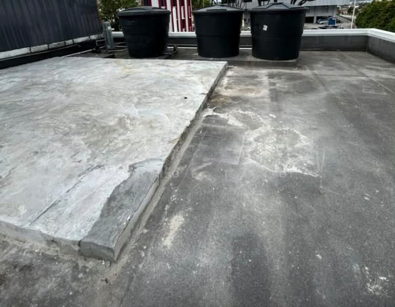 Shop / Office for Rent in Petaling Jaya (Selangor) - Orange Tang - Roof - PropertyGuru.com.my