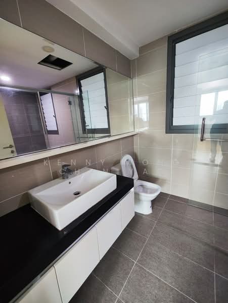 Condominium for Rent at Iskandar Residences - Kenny Wong Chen Yao - Bathroom - PropertyGuru.com.my