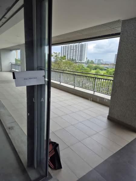 Shop / Office for Rent in Bukit Jelutong (Shah Alam) - Elaine Chin - Balcony - PropertyGuru.com.my