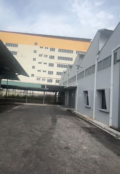 Factory for Rent in Petaling Jaya (Selangor) - Orange Tang - Exterior - PropertyGuru.com.my