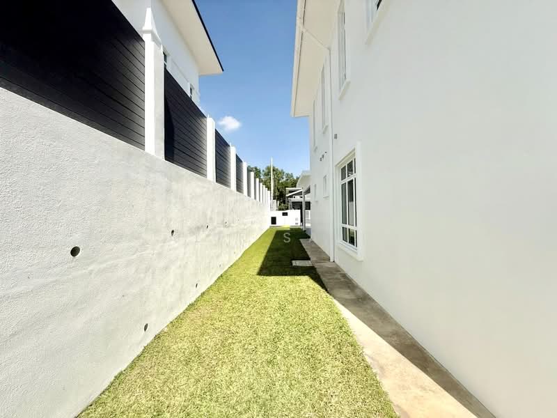 Rumah Banglo untuk Dijual di Sungai Merab (Dengkil) - Alif Saad - Exterior - PropertyGuru.com.my