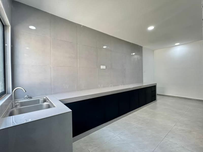 Rumah Teres 2 Tingkat untuk Dijual di Kampung Plentong Baru (Masai) - Wil Mong - Kitchen - PropertyGuru.com.my