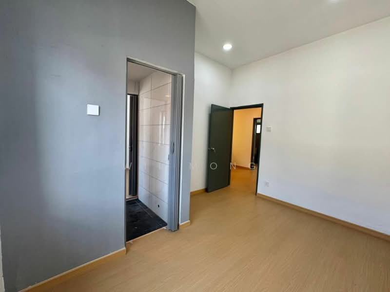 Rumah Teres 2 Tingkat untuk Dijual di Kampung Plentong Baru (Masai) - Wil Mong - Interior - PropertyGuru.com.my