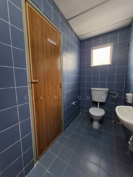 Shop / Office for Rent in Wangsa Maju (Kuala Lumpur) - Elaine Chin - Bathroom - PropertyGuru.com.my