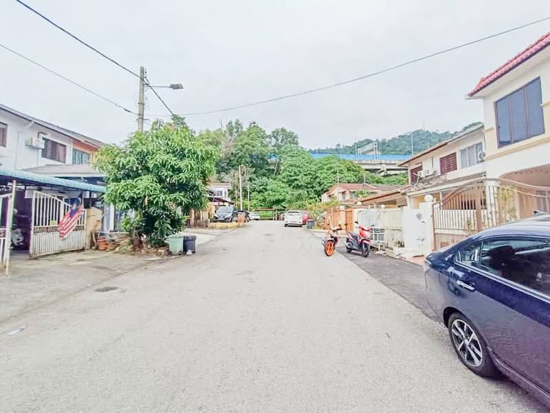 Rumah Teres 2 Tingkat untuk Dijual di Taman Melur (Ampang) - Fauran Nawawi - PropertyGuru.com.my