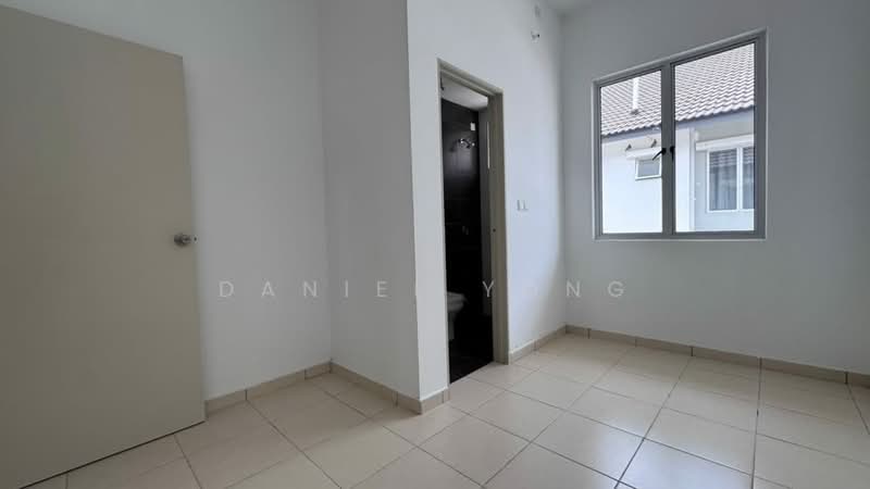 2-storey Terraced House for Sale in Taman Nusa Damai (Pasir Gudang) - Daniel Yong - Interior - PropertyGuru.com.my