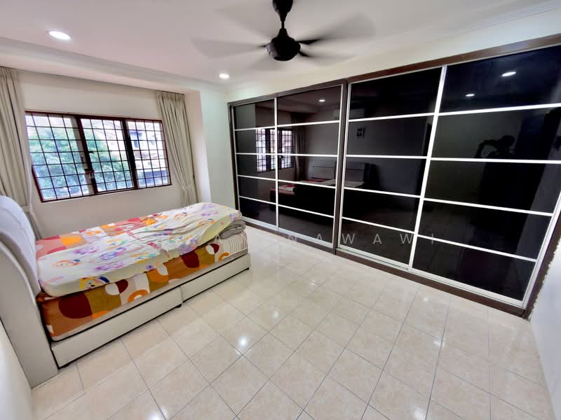 2-storey Terraced House for Sale in Taman Universiti (Bangi) - Fauran Nawawi - PropertyGuru.com.my