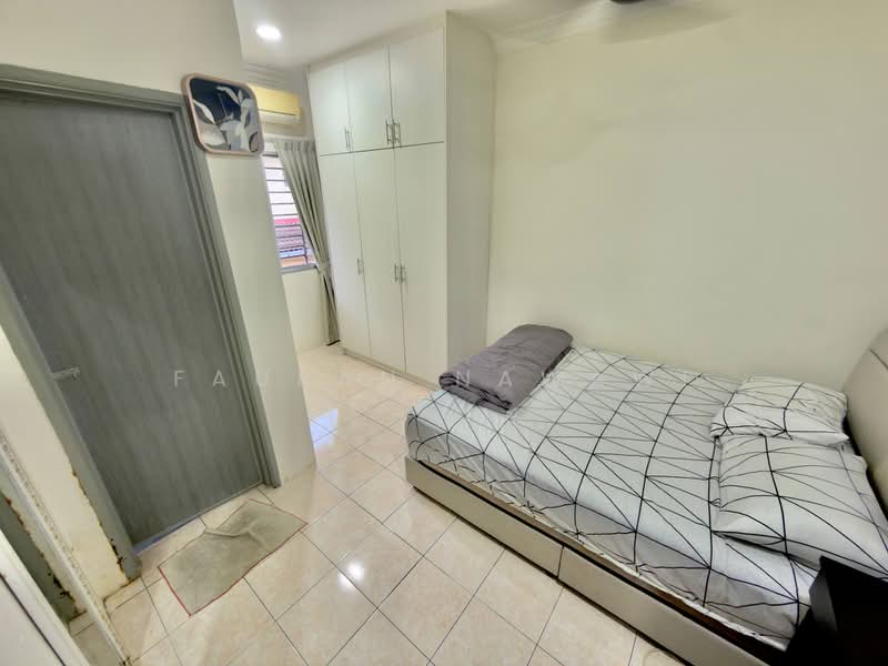 2-storey Terraced House for Sale in Taman Universiti (Bangi) - Fauran Nawawi - PropertyGuru.com.my