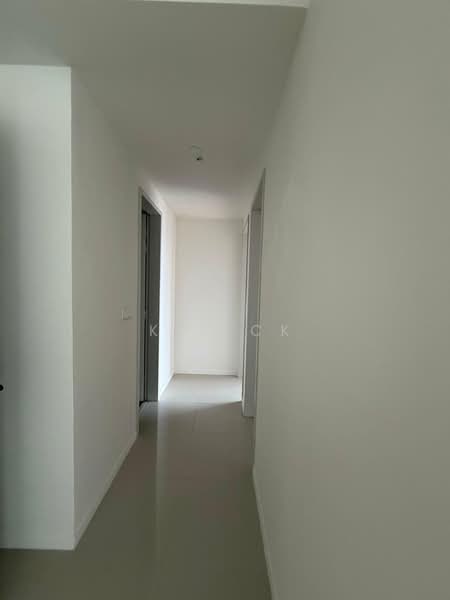 Service Residence for Rent at Edelweiss @ Tropicana Gardens - Kin CK - Corridor - PropertyGuru.com.my