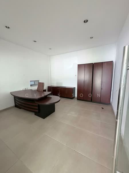 Kilang untuk Dijual di Klang (Selangor) - Cyrus Soon - Study - PropertyGuru.com.my