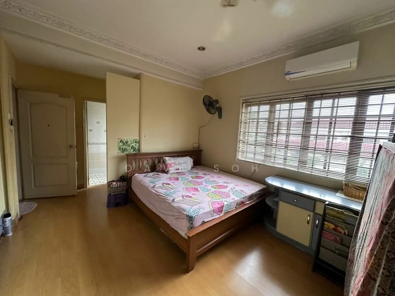 Semi-Detached House for Sale in Sunway Damansara (Kota Damansara) - Dave Soh - Bedroom - PropertyGuru.com.my