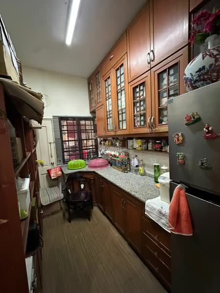 Semi-Detached House for Sale in Sunway Damansara (Kota Damansara) - Dave Soh - Kitchen - PropertyGuru.com.my