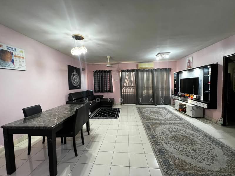 Condominium for Sale at Magna Ville - Desmond Tang - Living Room - PropertyGuru.com.my