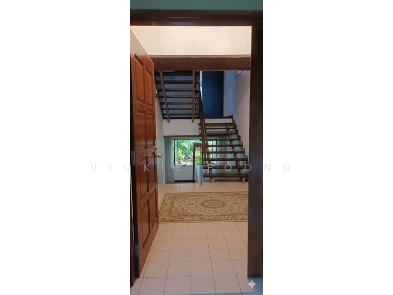 Rumah Banglo untuk Dijual di Bukit Segambut (Batu) - Vickie Foong - Entrance - PropertyGuru.com.my