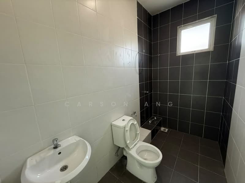Rumah Teres 3 Tingkat untuk Dijual di Butterworth (Penang) - Carson Ang - Bathroom - PropertyGuru.com.my