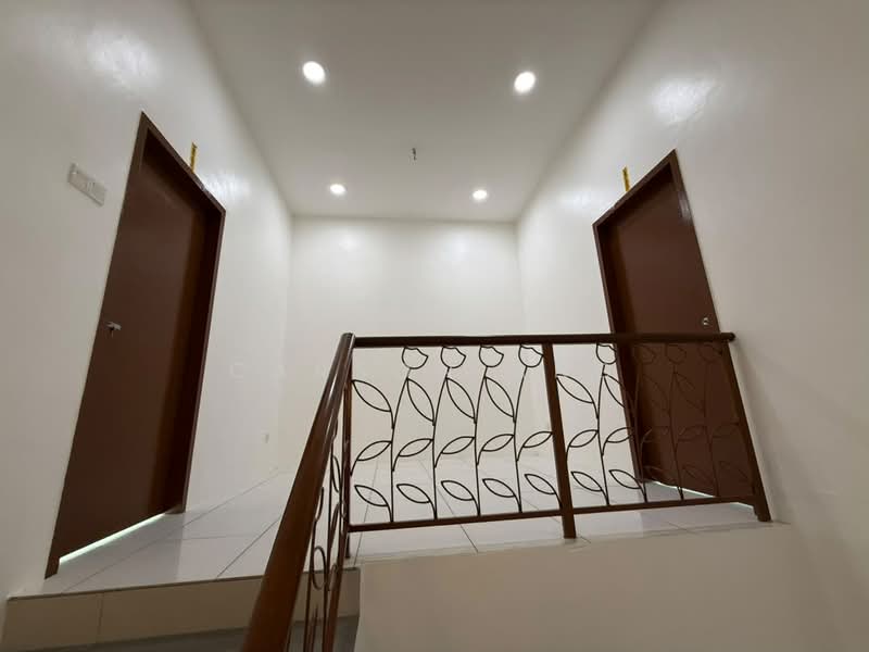 Rumah Teres 3 Tingkat untuk Dijual di Butterworth (Penang) - Carson Ang - Corridor - PropertyGuru.com.my