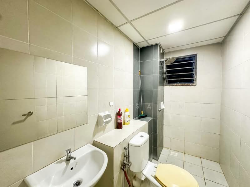 Apartment for Sale at Seruling Apartment - Adibah Salim - Bathroom - PropertyGuru.com.my