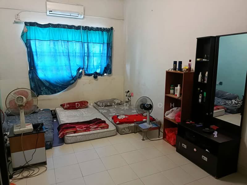 Apartment for Sale at Sri Impian - Edmund Goh - Bedroom - PropertyGuru.com.my
