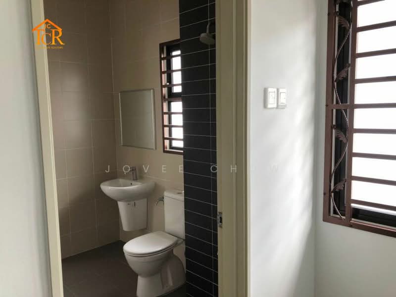 Terraced House for Rent in Bandar Bukit Raja (Klang) - Jovee Chow - Bathroom - PropertyGuru.com.my