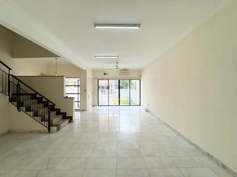 3-storey Terraced House for Sale in Taman Esplanad (Bukit Jalil) - CK Yee - PropertyGuru.com.my
