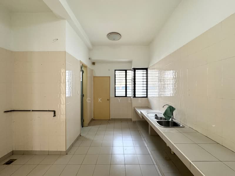 3-storey Terraced House for Sale in Taman Esplanad (Bukit Jalil) - CK Yee - PropertyGuru.com.my