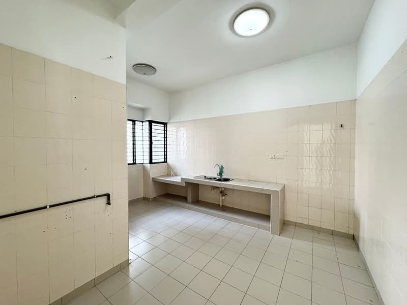 3-storey Terraced House for Sale in Taman Esplanad (Bukit Jalil) - CK Yee - PropertyGuru.com.my