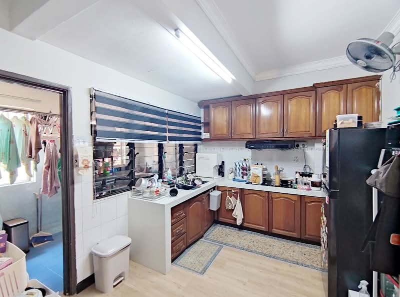 Rumah Bandar untuk Dijual di Cheras (Selangor) - Azizol . - PropertyGuru.com.my
