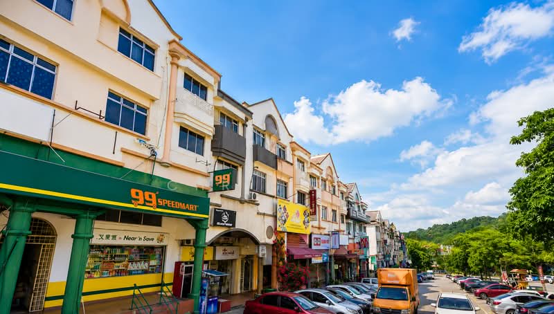 Kedai untuk Disewa di Shah Alam (Selangor) - Chris Tye - Exterior - PropertyGuru.com.my