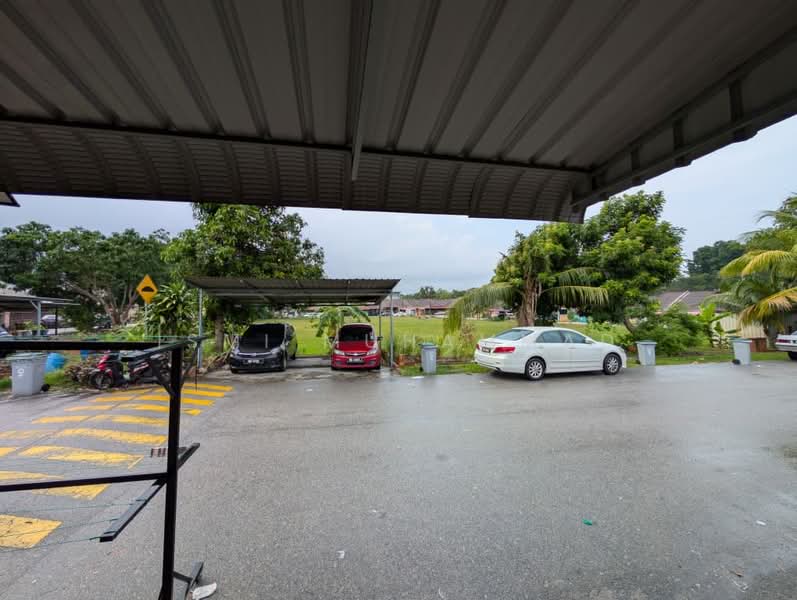 Rumah Teres 1 Tingkat untuk Dijual di Taman Krubong Jaya (Krubong) - Ismi Muhammad - Exterior - PropertyGuru.com.my