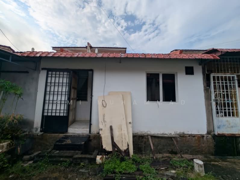 Rumah Teres 1 Tingkat untuk Dijual di Taman Krubong Jaya (Krubong) - Ismi Muhammad - Exterior - PropertyGuru.com.my
