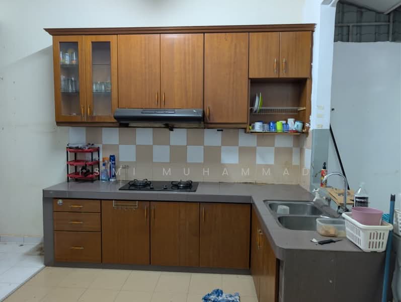 Rumah Teres 1 Tingkat untuk Dijual di Taman Krubong Jaya (Krubong) - Ismi Muhammad - Kitchen - PropertyGuru.com.my