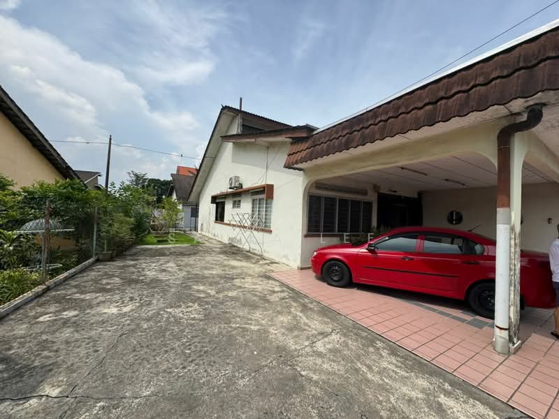 1-storey Terraced House for Sale in Taman Perling (Perling) - Sausa Lee - PropertyGuru.com.my