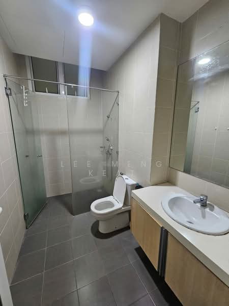 Kondominium untuk Disewa di Southbay Plaza - Lee Meng Keat - Bathroom - PropertyGuru.com.my