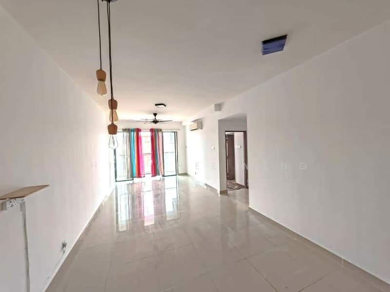 Servis Apartment untuk Disewa di Amerin Residence - Chin Chee Meng - Living Room - PropertyGuru.com.my