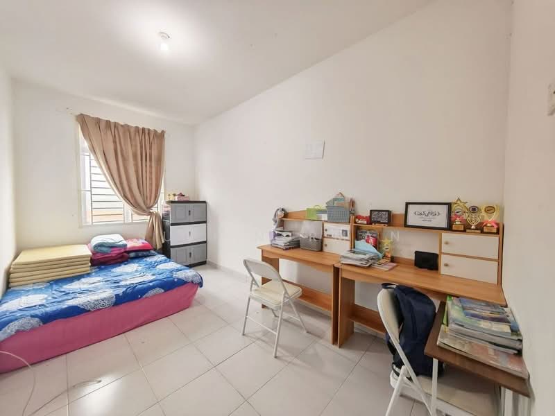 2-storey Terraced House for Sale in Kulai (Johor) - Sufi Norman - Bedroom - PropertyGuru.com.my