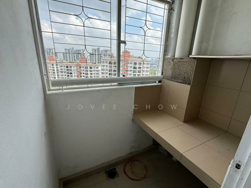 Pangsapuri untuk Dijual di Akasia Apartment - Jovee Chow - Balcony - PropertyGuru.com.my