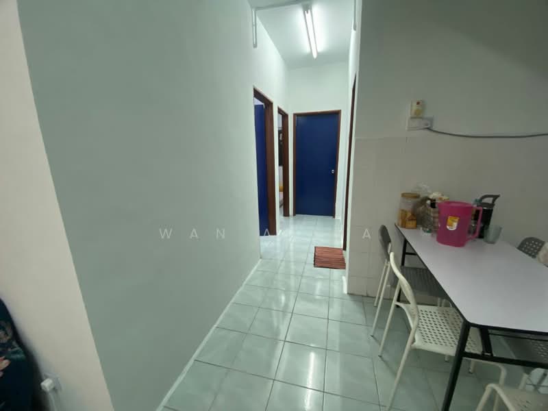 Pangsapuri untuk Dijual di Danau Sutera - Wan Azima - Corridor - PropertyGuru.com.my