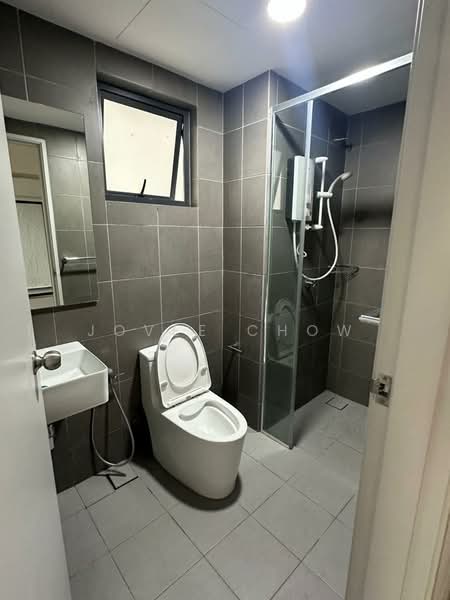 Service Residence for Rent at Berkeley Uptown - Jovee Chow - Bathroom - PropertyGuru.com.my