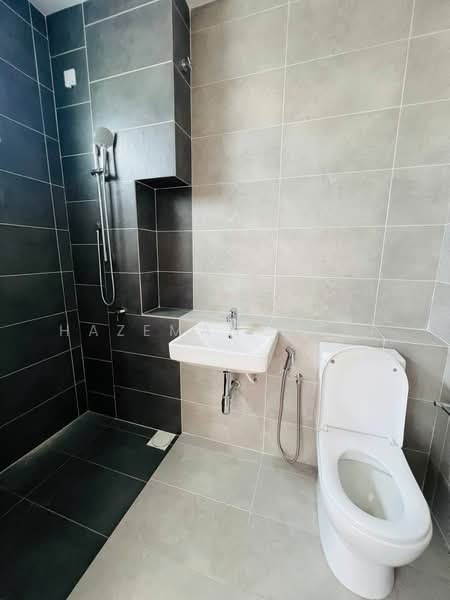 2-storey Terraced House for Sale in Alam Sari (Bangi) - Hazeman Omar - Bathroom - PropertyGuru.com.my