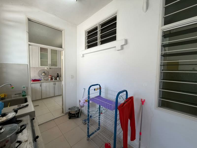 Rumah Teres 2 Tingkat untuk Dijual di Taman Iping (Batu Maung) - Bernard Chew - Kitchen - PropertyGuru.com.my