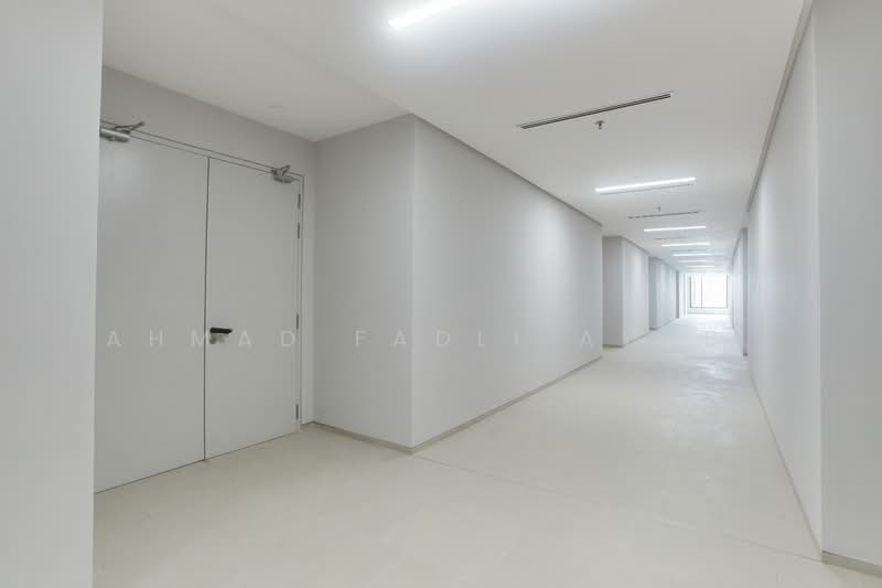 Pejabat untuk Disewa di Bukit Bintang (KL City Centre) - Ahmad Fadli Ayub. - Corridor - PropertyGuru.com.my