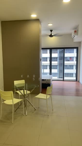 Service Residence for Rent at Seventeen Mall & Residences (Biji Living) - Kar Yen See - Dining Room - PropertyGuru.com.my