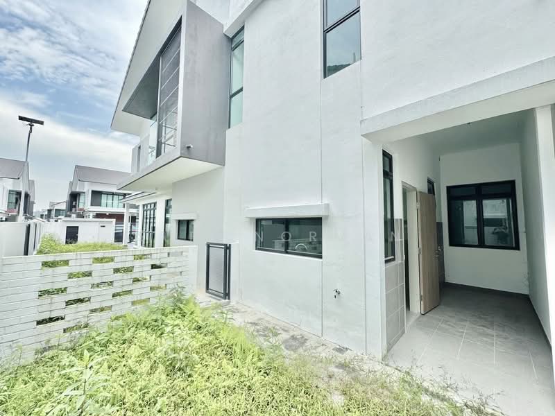 Rumah Kluster untuk Dijual di Gerbang Nusajaya (Iskandar Puteri (Nusajaya)) - Sufi Norman - Exterior - PropertyGuru.com.my