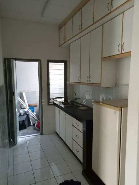 Apartment for Rent at Pangsapuri Kasturi Tiara - Kenny See - Kitchen - PropertyGuru.com.my