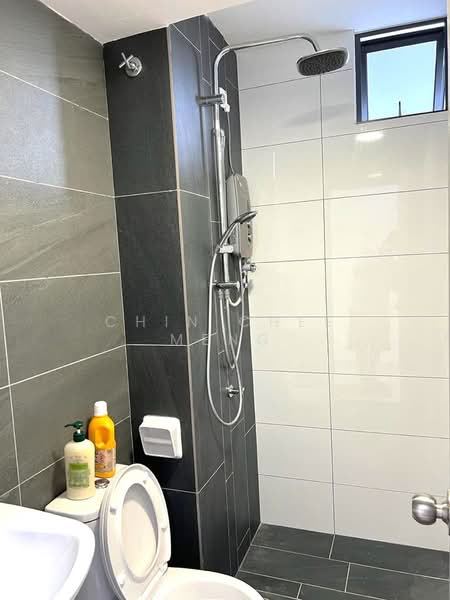 Servis Apartment untuk Disewa di Traders Garden @ Cheras Selatan - Chin Chee Meng - Bathroom - PropertyGuru.com.my