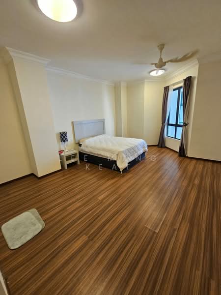 Kondominium untuk Disewa di The Regency Condominium - Lee Meng Keat - Bedroom - PropertyGuru.com.my